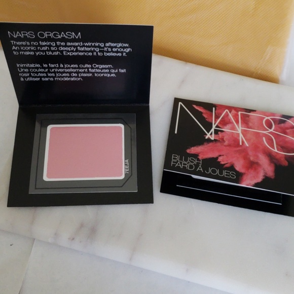 New bundle 15: Julep, Hourglass, Nars, Strivecen - Picture 6 of 8